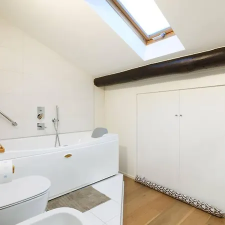 Apartment Primopiano - Battaglia B Mailand