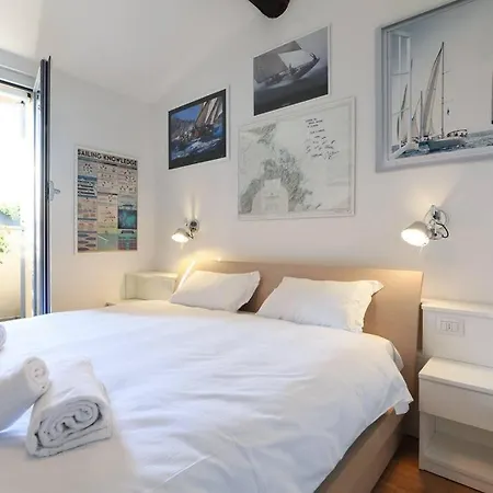 Primopiano - Battaglia B Apartment Mailand