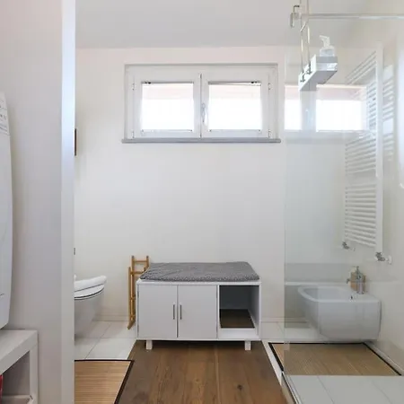 Primopiano - Battaglia B Apartment *