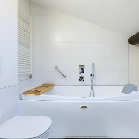 Apartment Primopiano - Battaglia B